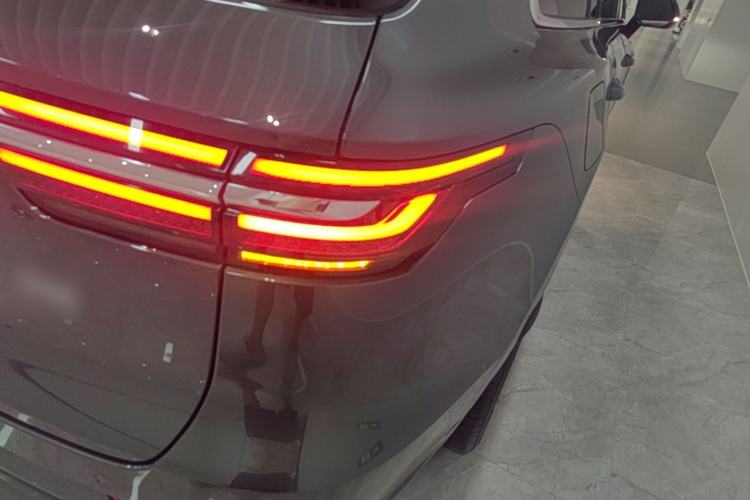 Used Li Auto ONE 2020 Extended-Range 6-Seater Version Right Rear Taillight