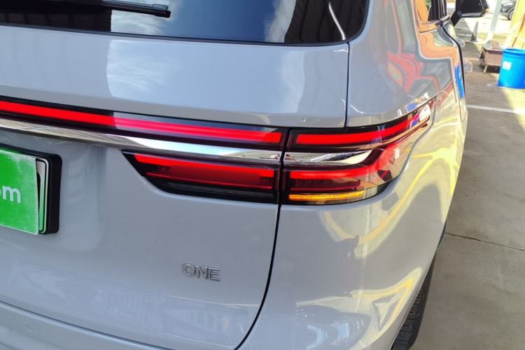 Used Li Auto ONE 2020 Extended-Range 6-Seater Version Right Rear Taillight