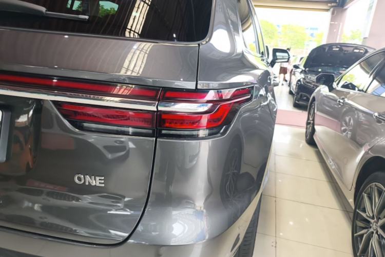 Used Li Auto ONE 2020 Extended-Range 6-Seater Version Right Rear Taillight