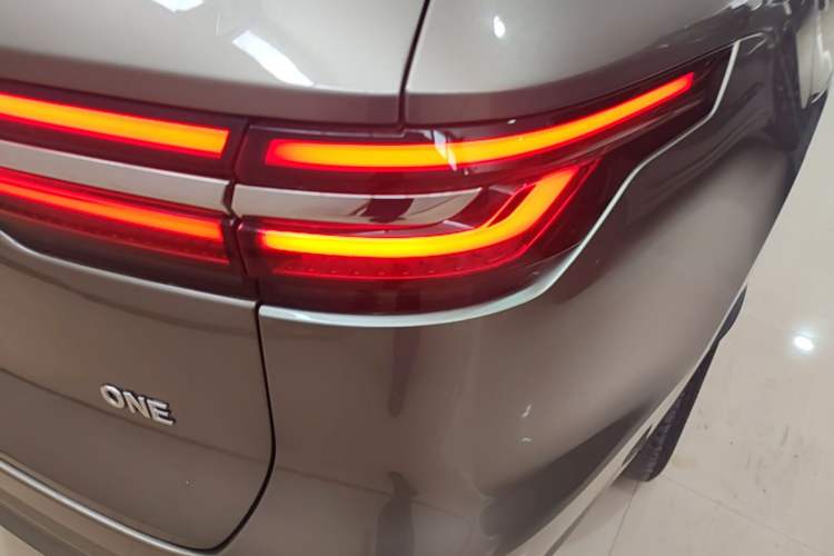 Used Li Auto ONE 2020 Extended-Range 6-Seater Version Right Rear Taillight