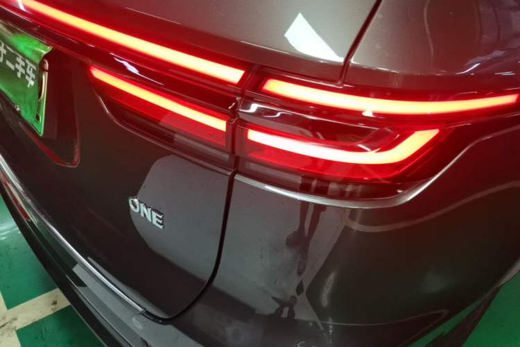 Used Li Auto ONE 2020 Extended-Range 6-Seater Version Right Rear Taillight