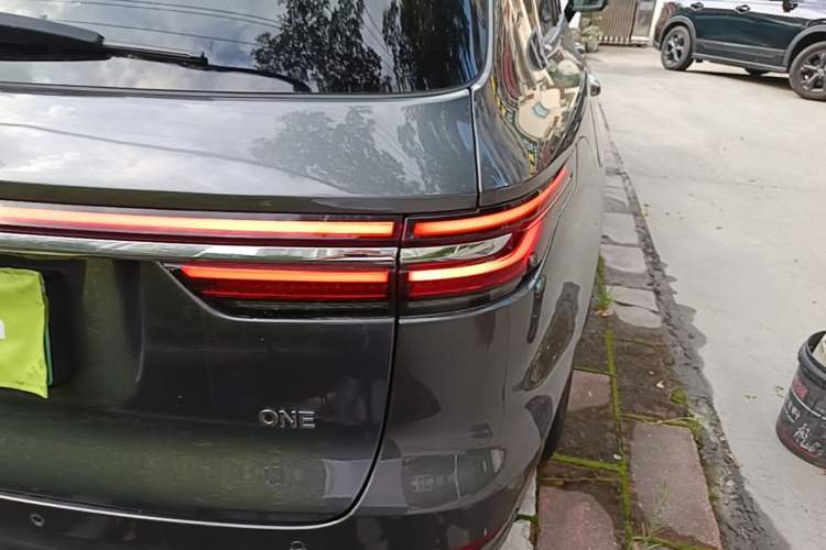 Used Li Auto ONE 2020 Extended-Range 6-Seater Version Right Rear Taillight