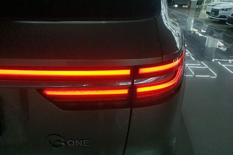 Used Li Auto ONE 2020 Extended-Range 6-Seater Version Right Rear Taillight