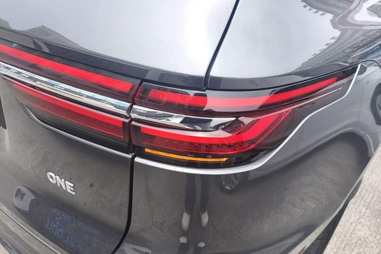 Used Li Auto ONE 2020 Extended-Range 6-Seater Version Right Rear Taillight