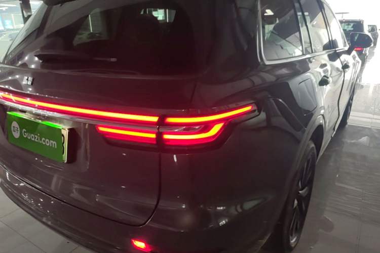 Used Li Auto ONE 2020 Extended-Range 6-Seater Version Right Rear Taillight