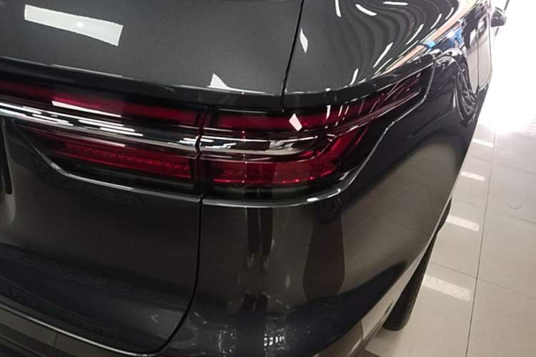 Used Li Auto ONE 2020 Extended-Range 6-Seater Version Right Rear Taillight