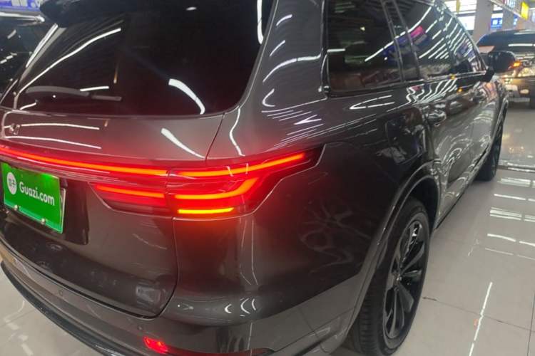 Used Li Auto ONE 2020 Extended-Range 6-Seater Version Right Rear Taillight