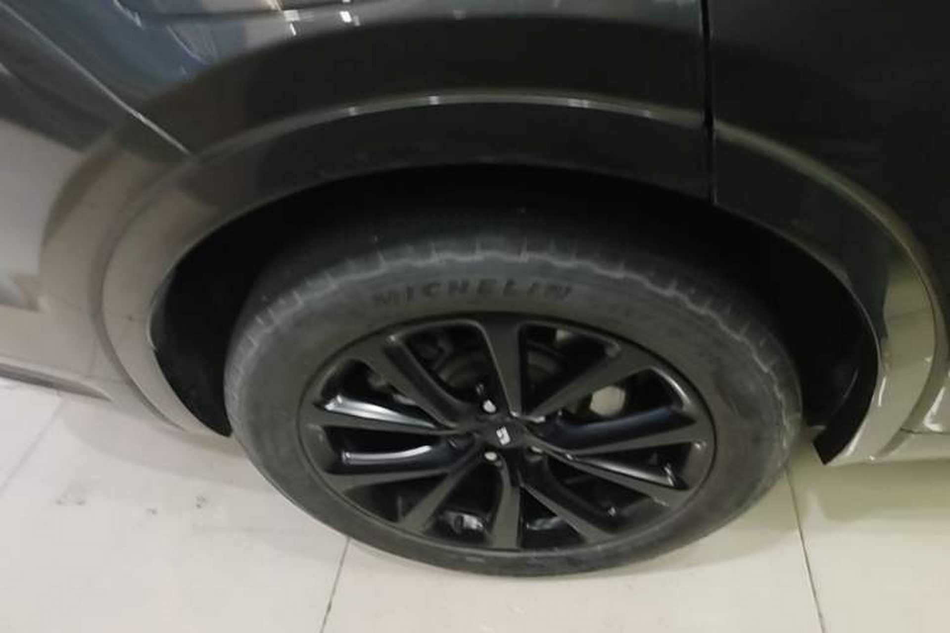 Used Li Auto ONE 2020 Extended-Range 6-Seater Version Right Rear Wheel Hub