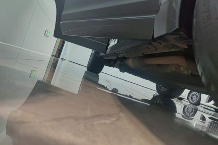 Used Li Auto ONE 2020 Extended-Range 6-Seater Version Right Side Sill