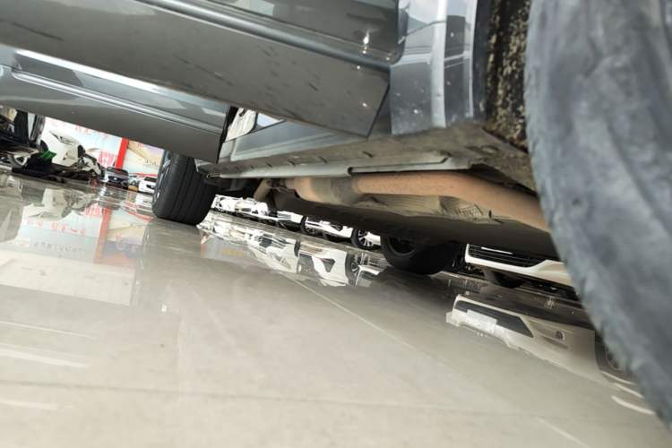 Used Li Auto ONE 2020 Extended-Range 6-Seater Version Right Side Sill