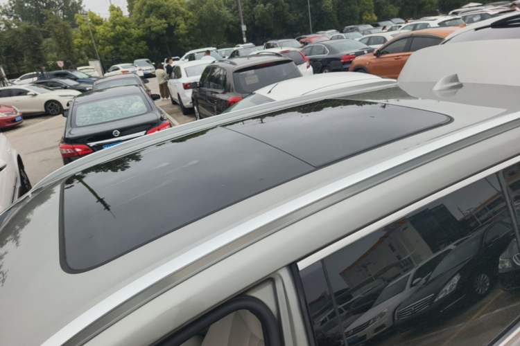 Used Li Auto ONE 2020 Extended-Range 6-Seater Version Roof