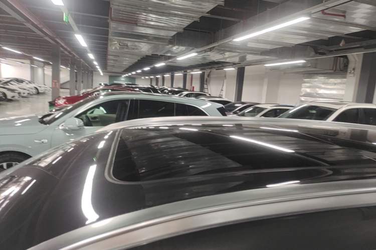Used Li Auto ONE 2020 Extended-Range 6-Seater Version Roof