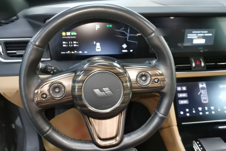 Used Li Auto ONE 2020 Extended-Range 6-Seater Version Steering Wheel