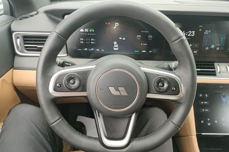 Used Li Auto ONE 2020 Extended-Range 6-Seater Version Steering Wheel