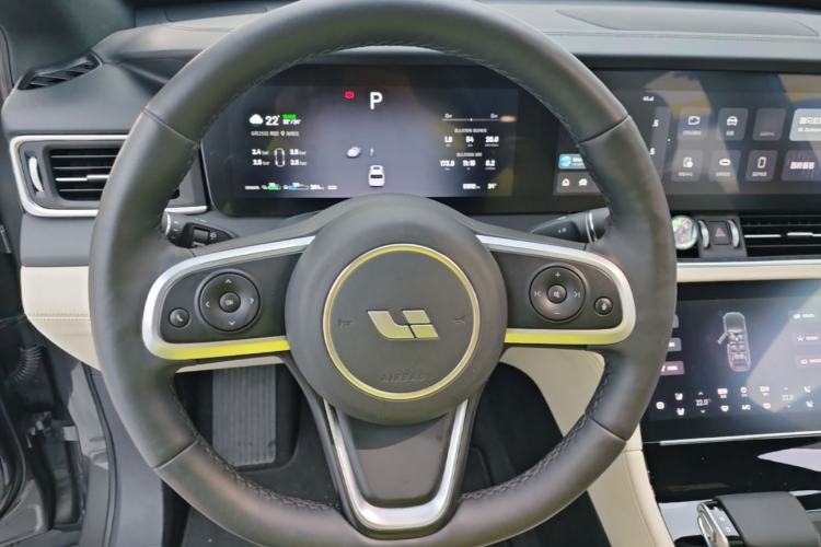 Used Li Auto ONE 2020 Extended-Range 6-Seater Version Steering Wheel