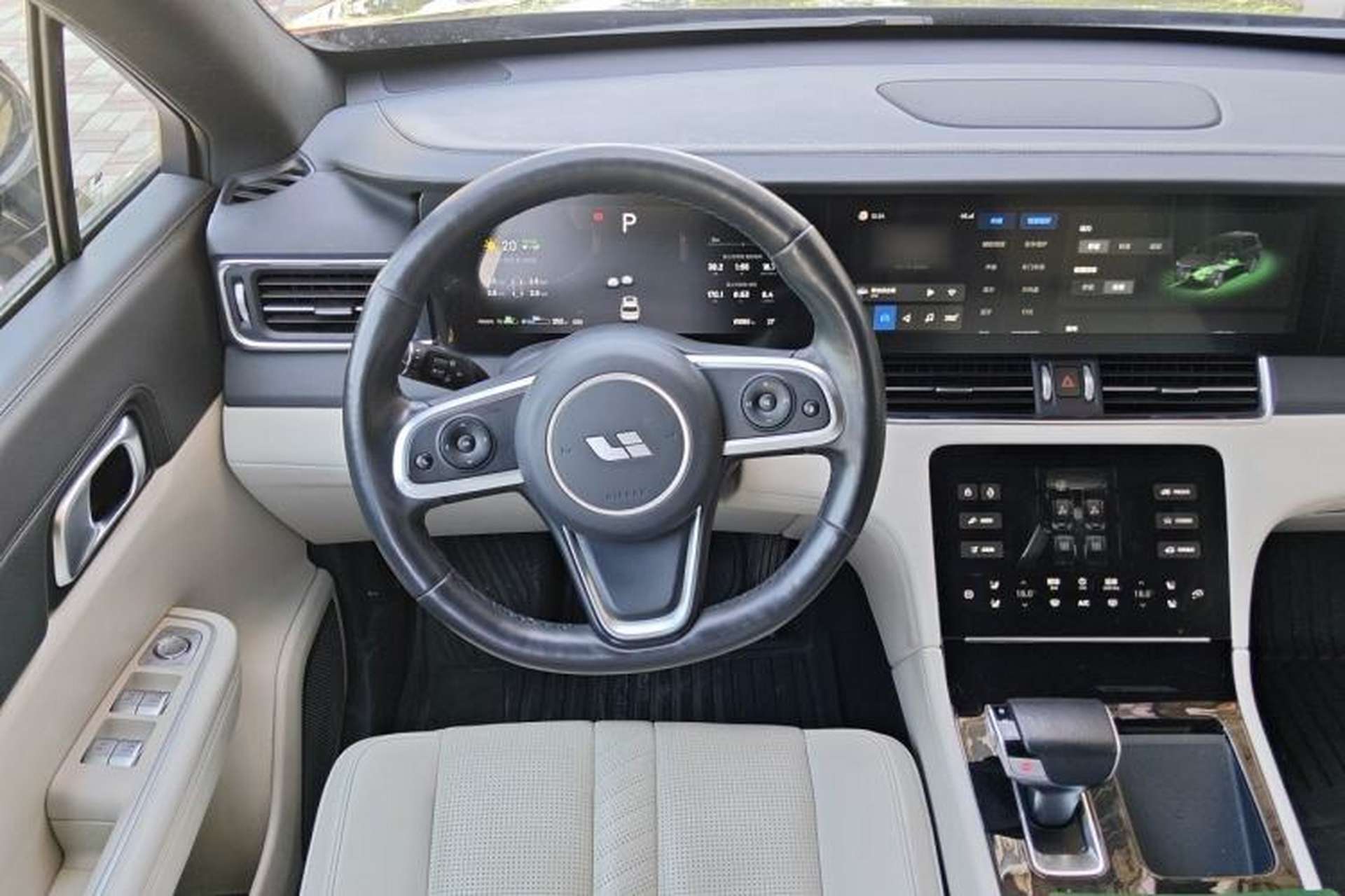 Used Li Auto ONE 2020 Extended-Range 6-Seater Version Steering Wheel