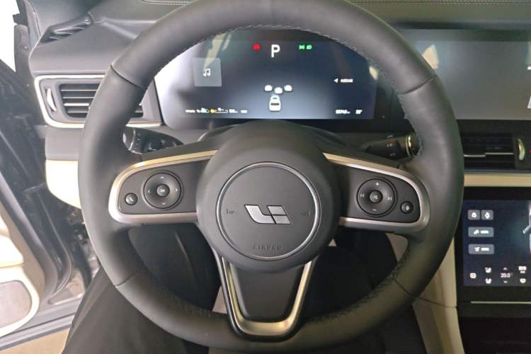 Used Li Auto ONE 2020 Extended-Range 6-Seater Version Steering Wheel