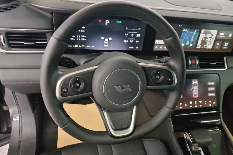Used Li Auto ONE 2020 Extended-Range 6-Seater Version Steering Wheel