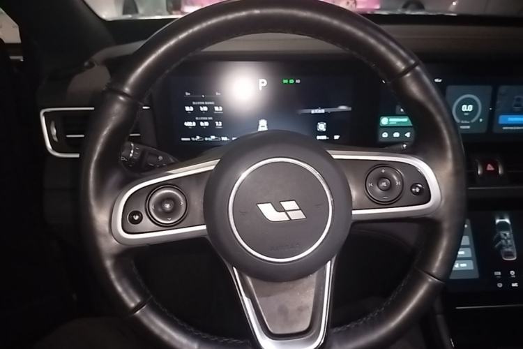 Used Li Auto ONE 2020 Extended-Range 6-Seater Version Steering Wheel