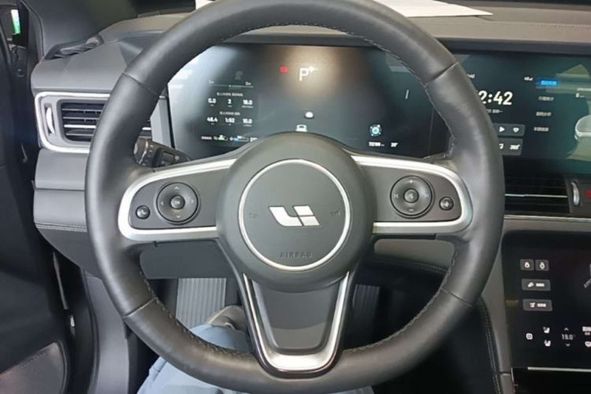 Used Li Auto ONE 2020 Extended-Range 6-Seater Version Steering Wheel