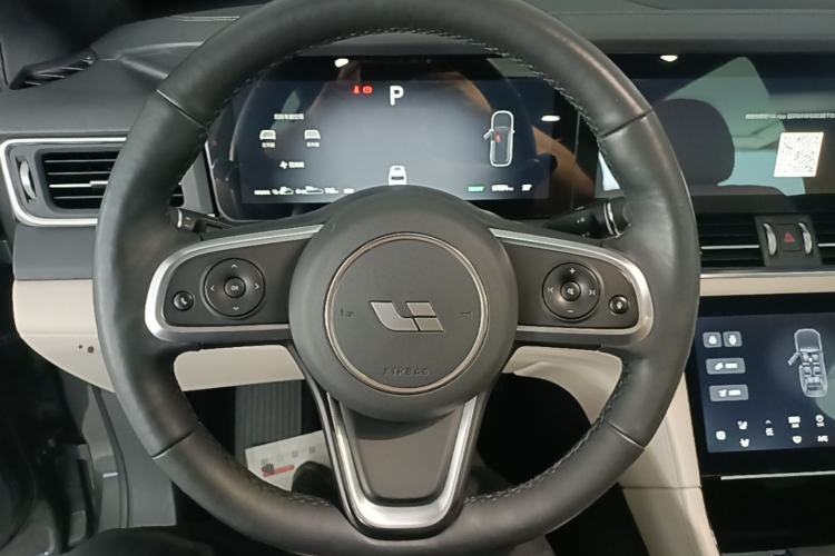 Used Li Auto ONE 2020 Extended-Range 6-Seater Version Steering Wheel