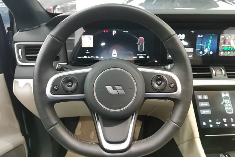 Used Li Auto ONE 2020 Extended-Range 6-Seater Version Steering Wheel