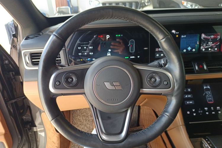 Used Li Auto ONE 2020 Extended-Range 6-Seater Version Steering Wheel