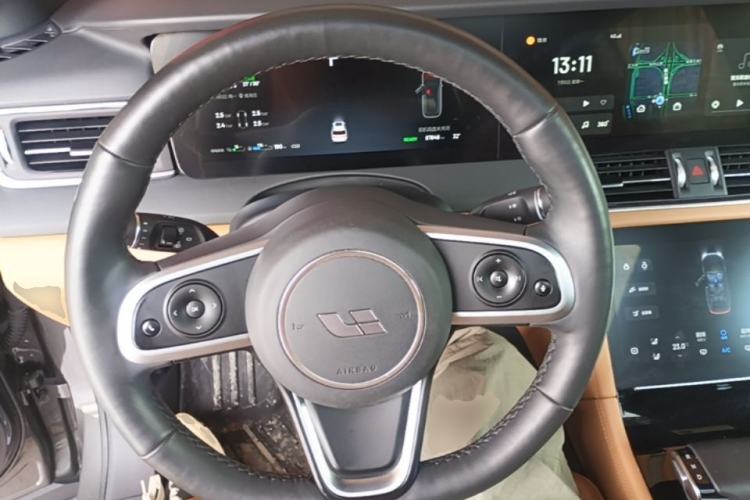Used Li Auto ONE 2020 Extended-Range 6-Seater Version Steering Wheel