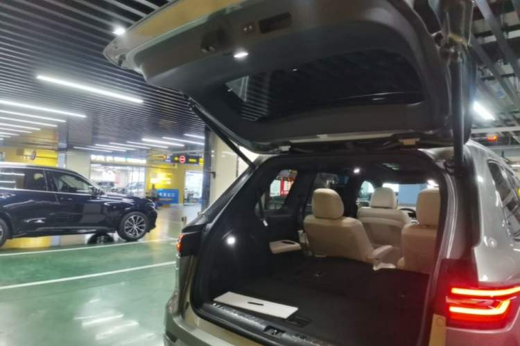 Used Li Auto ONE 2020 Extended-Range 6-Seater Version Trunk