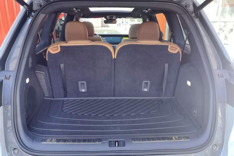 Used Li Auto ONE 2020 Extended-Range 6-Seater Version Trunk