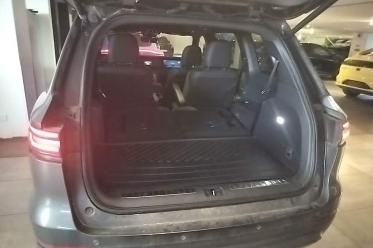 Used Li Auto ONE 2020 Extended-Range 6-Seater Version Trunk