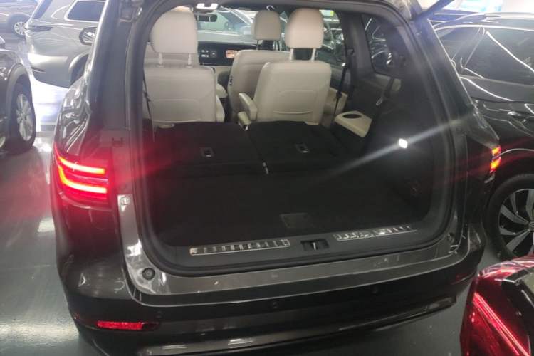 Used Li Auto ONE 2020 Extended-Range 6-Seater Version Trunk