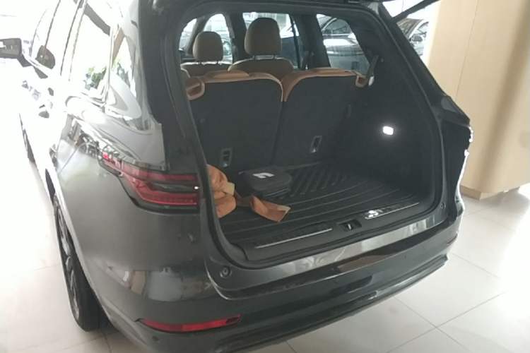 Used Li Auto ONE 2020 Extended-Range 6-Seater Version Trunk