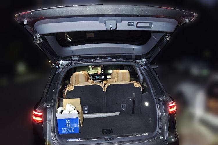 Used Li Auto ONE 2020 Extended-Range 6-Seater Version Trunk