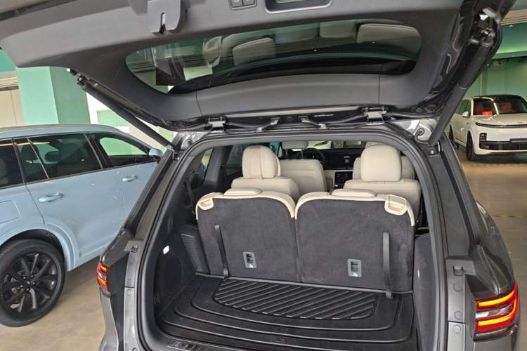 Used Li Auto ONE 2020 Extended-Range 6-Seater Version Trunk