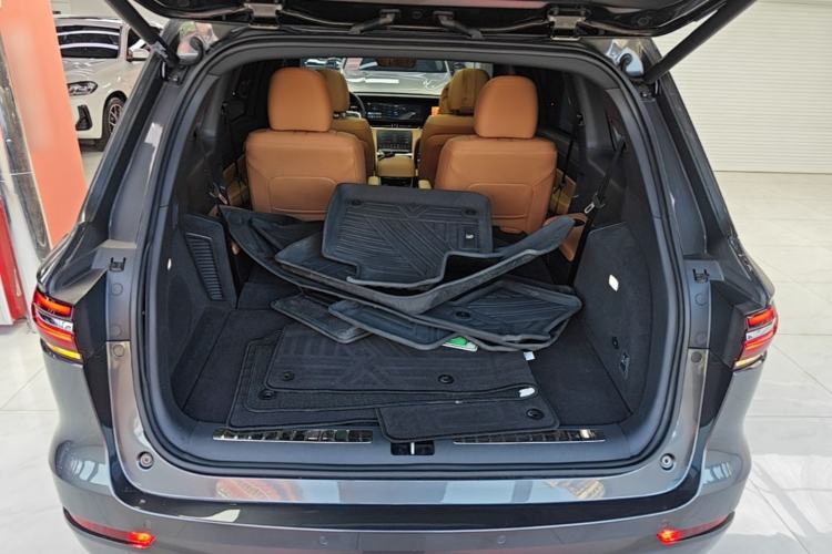 Used Li Auto ONE 2020 Extended-Range 6-Seater Version Trunk