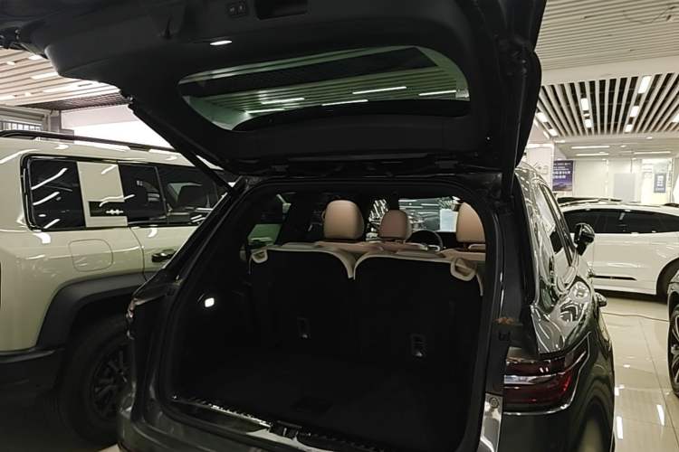 Used Li Auto ONE 2020 Extended-Range 6-Seater Version Trunk