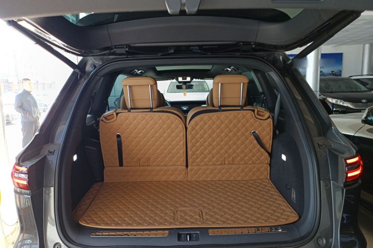 Used Li Auto ONE 2020 Extended-Range 6-Seater Version Trunk