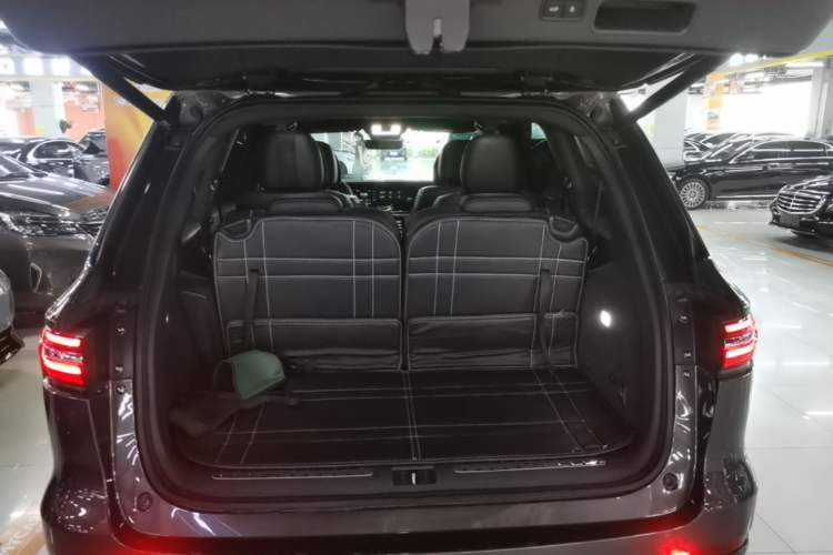 Used Li Auto ONE 2020 Extended-Range 6-Seater Version Trunk