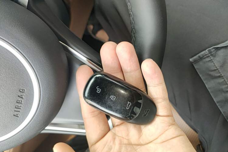 Used Li Auto ONE 2020 Extended-Range 6-Seater Version Vehicle Key