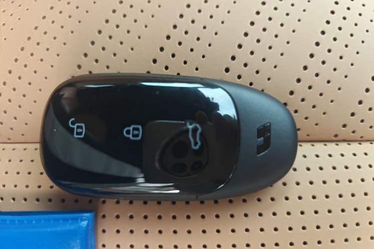 Used Li Auto ONE 2020 Extended-Range 6-Seater Version Vehicle Key