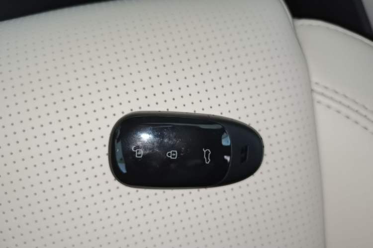 Used Li Auto ONE 2020 Extended-Range 6-Seater Version Vehicle Key