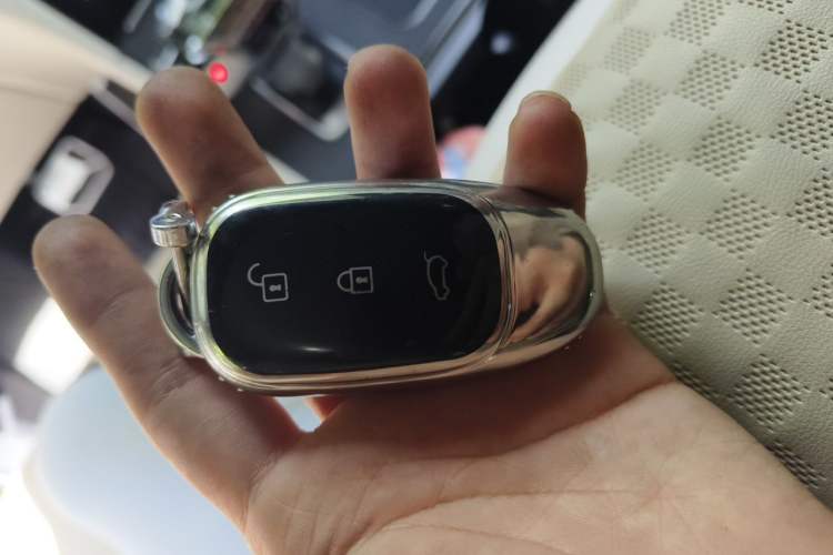 Used Li Auto ONE 2020 Extended-Range 6-Seater Version Vehicle Key