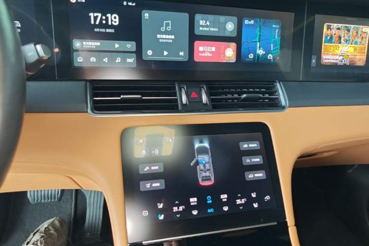 Used Li Auto ONE 2020 Extended-Range 6-Seater Version Audio And AC Panel