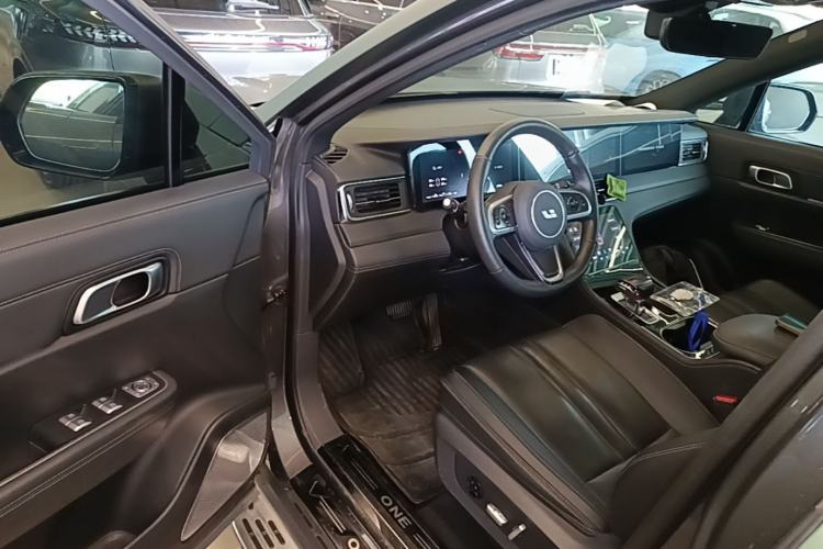 Used Li Auto ONE 2020 Extended-Range 6-Seater Version Driver Seat