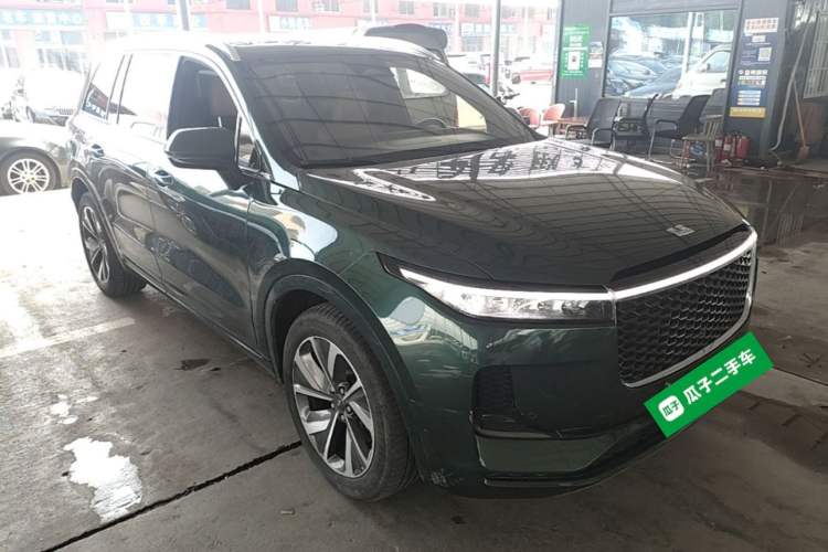 Used Li Auto ONE 2020 Extended-Range 6-Seater Version Front Right 45 Deg