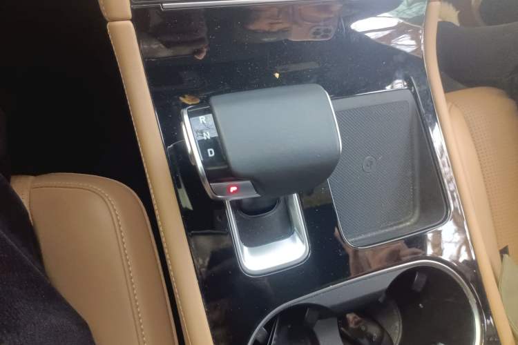 Used Li Auto ONE 2020 Extended-Range 6-Seater Version Gear Lever