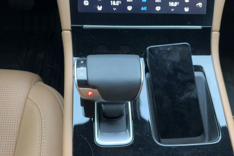 Used Li Auto ONE 2020 Extended-Range 6-Seater Version Gear Lever