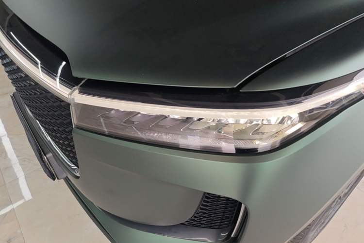 Used Li Auto ONE 2020 Extended-Range 6-Seater Version Left Front Headlight