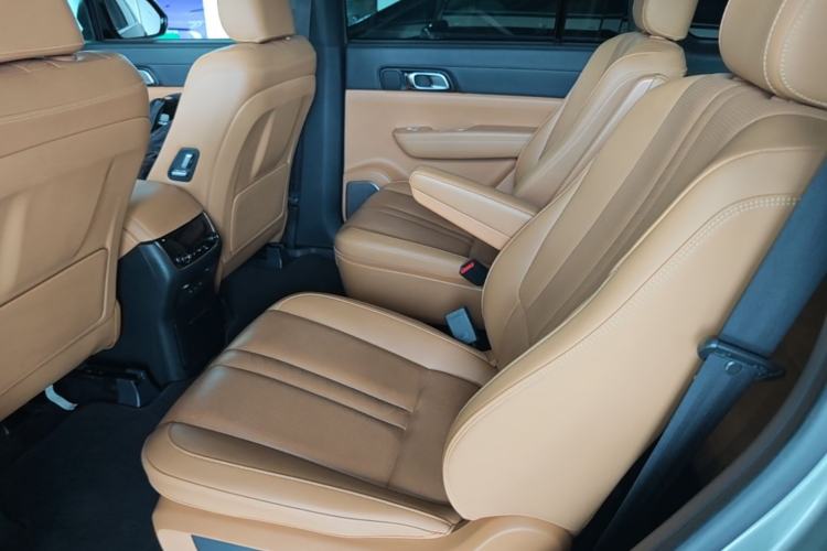 Used Li Auto ONE 2020 Extended-Range 6-Seater Version Left Rear Seat